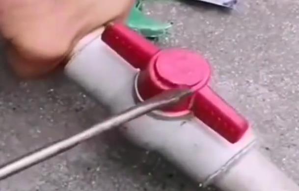 球閥扳手轉(zhuǎn)軸處漏水怎么修？5張大圖帶你輕松搞定！