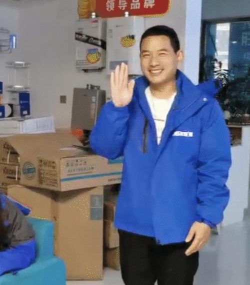 三萬份溫暖 | 厚厚的龍勝管沖鋒衣暖你整個寒冬 三萬份溫暖 | 厚厚的龍勝管沖鋒衣暖你整個寒冬