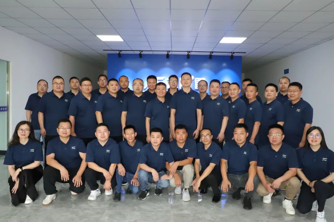 聚焦市場，渠道賦能 |《2023年龍勝管半年度總結(jié)會(huì)議》圓滿舉辦！